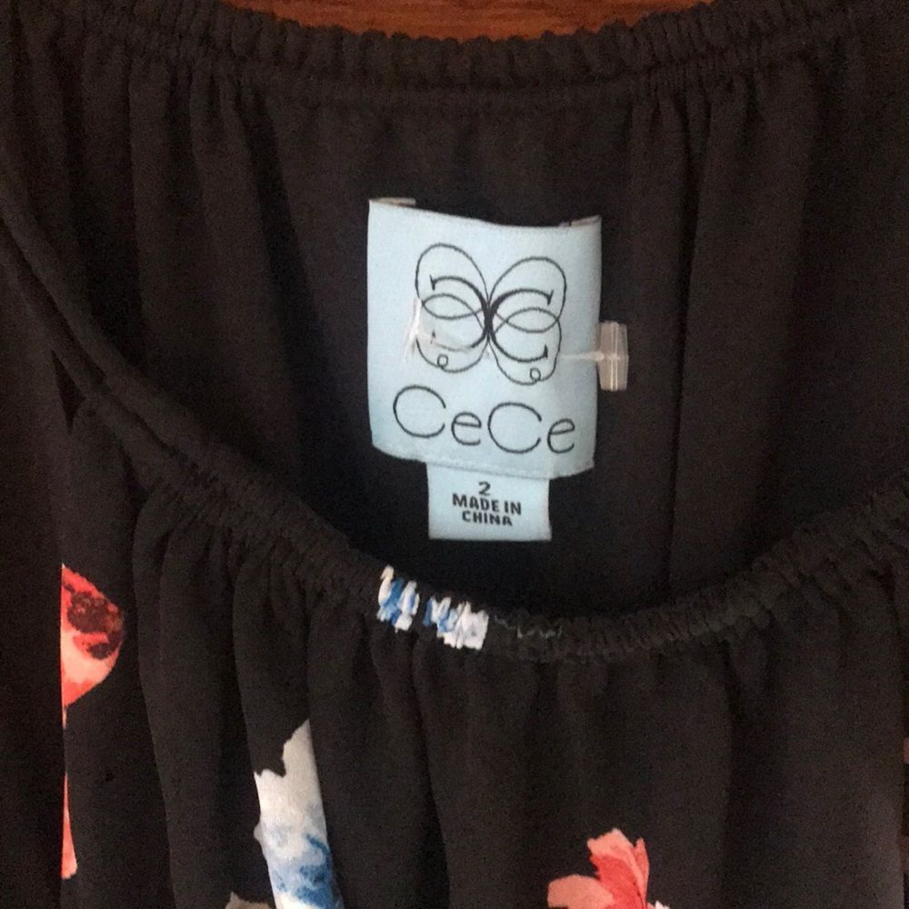 Cece Dress - Picture 2 of 3